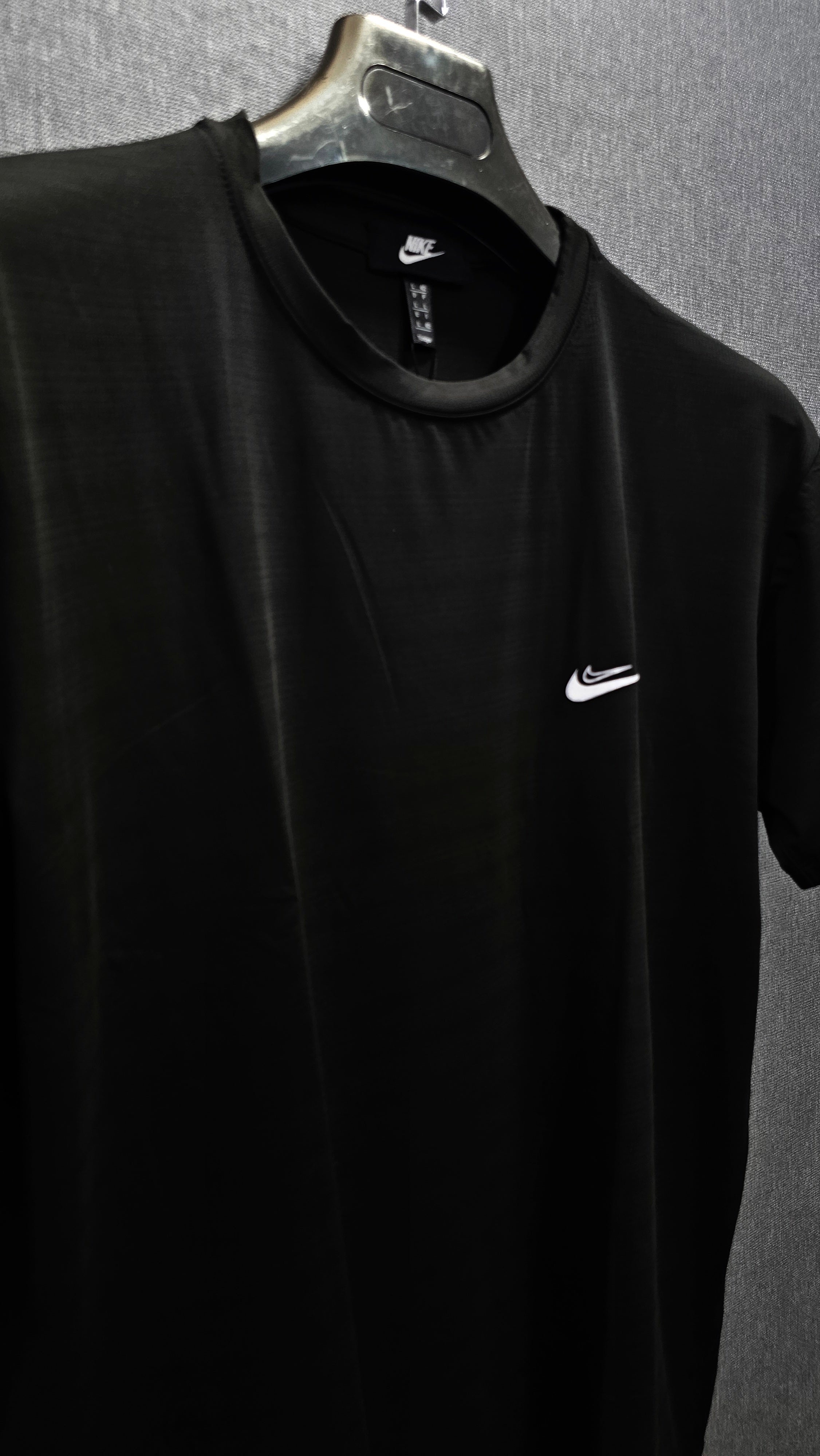 Nke. Mens Drifit imported fabric Tshirts. Black