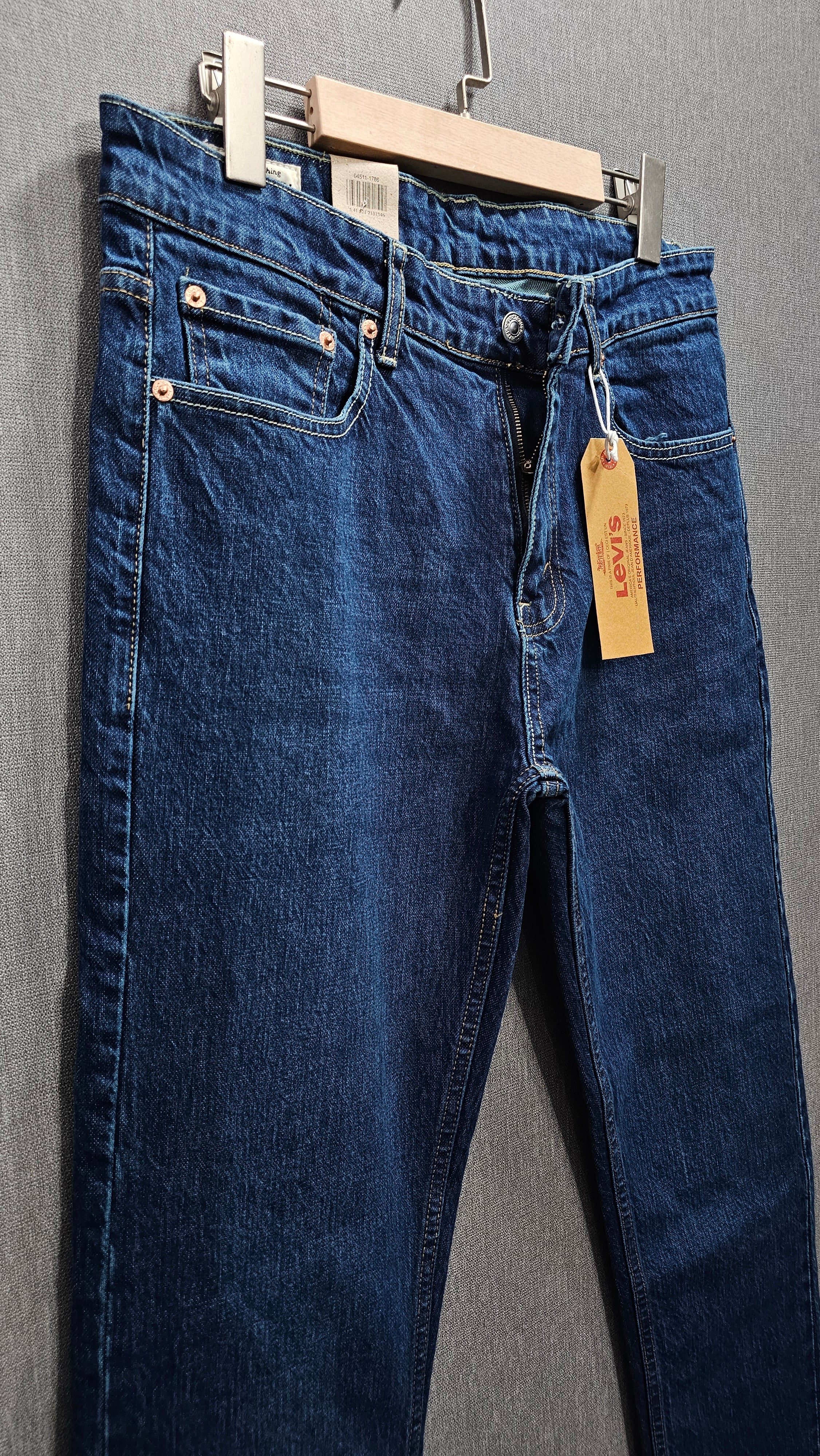 Mens Regular Fit Jeans, soft comfortable Stretch Denim Fabric, Dark Blue colour.