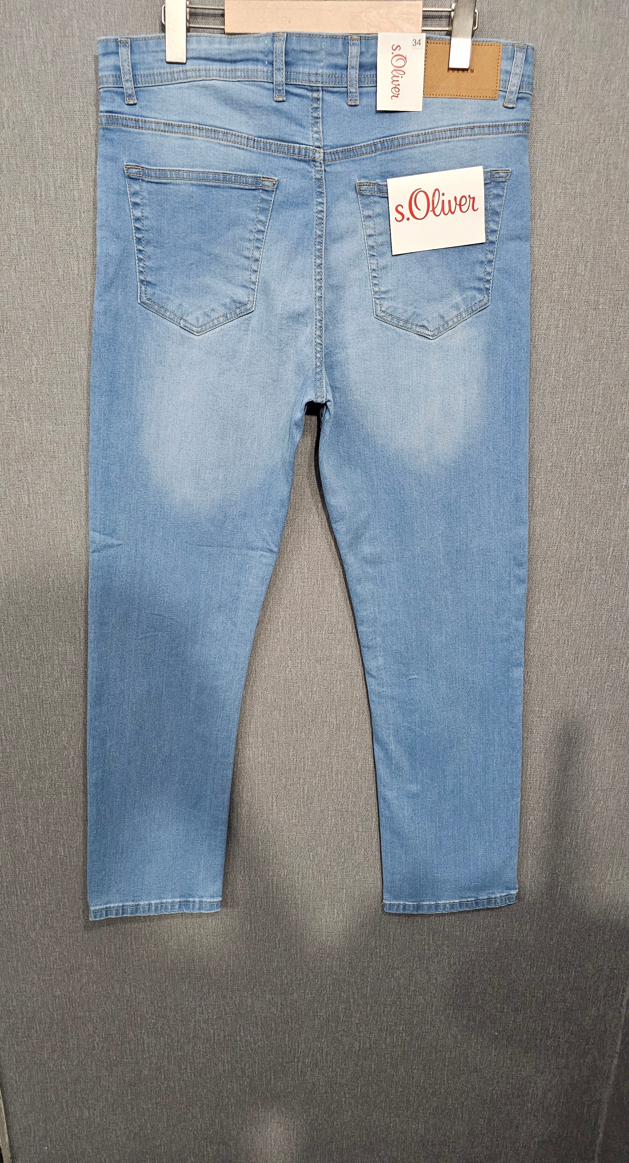 SO- Mens Regular Fit Jeans, soft comfortable Stretch Denim Fabric, Light Blue colour.