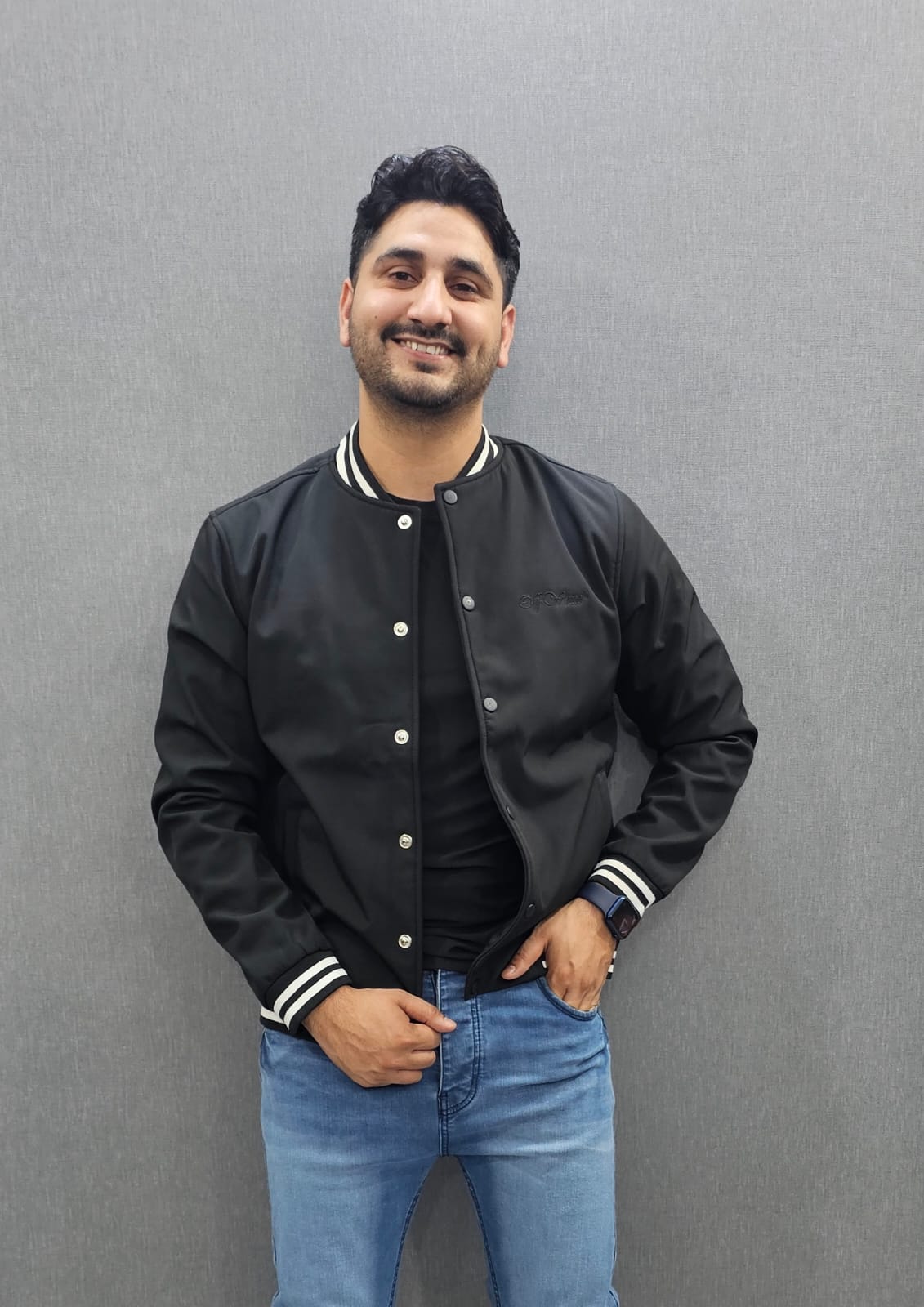 Black OW Mens Winter Jackets Wind breaker imported fabric