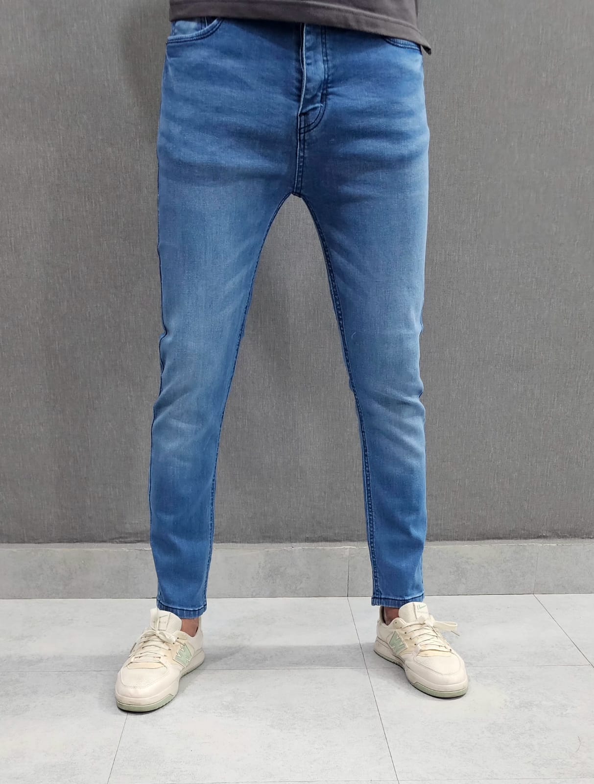 Mens Premium Stretch Ankle Jeans. Soft comfortable Stretch Denim Fabric Light Blue