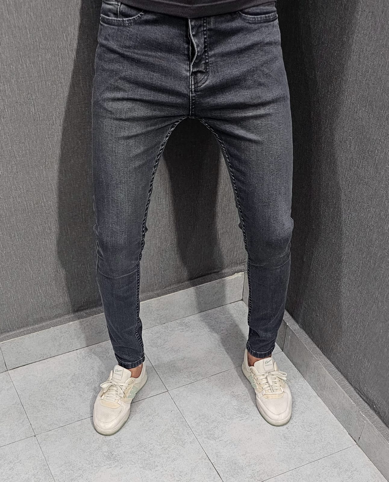 Mens Premium Stretch Ankle Jeans. Soft comfortable Stretch Denim Fabric Grey