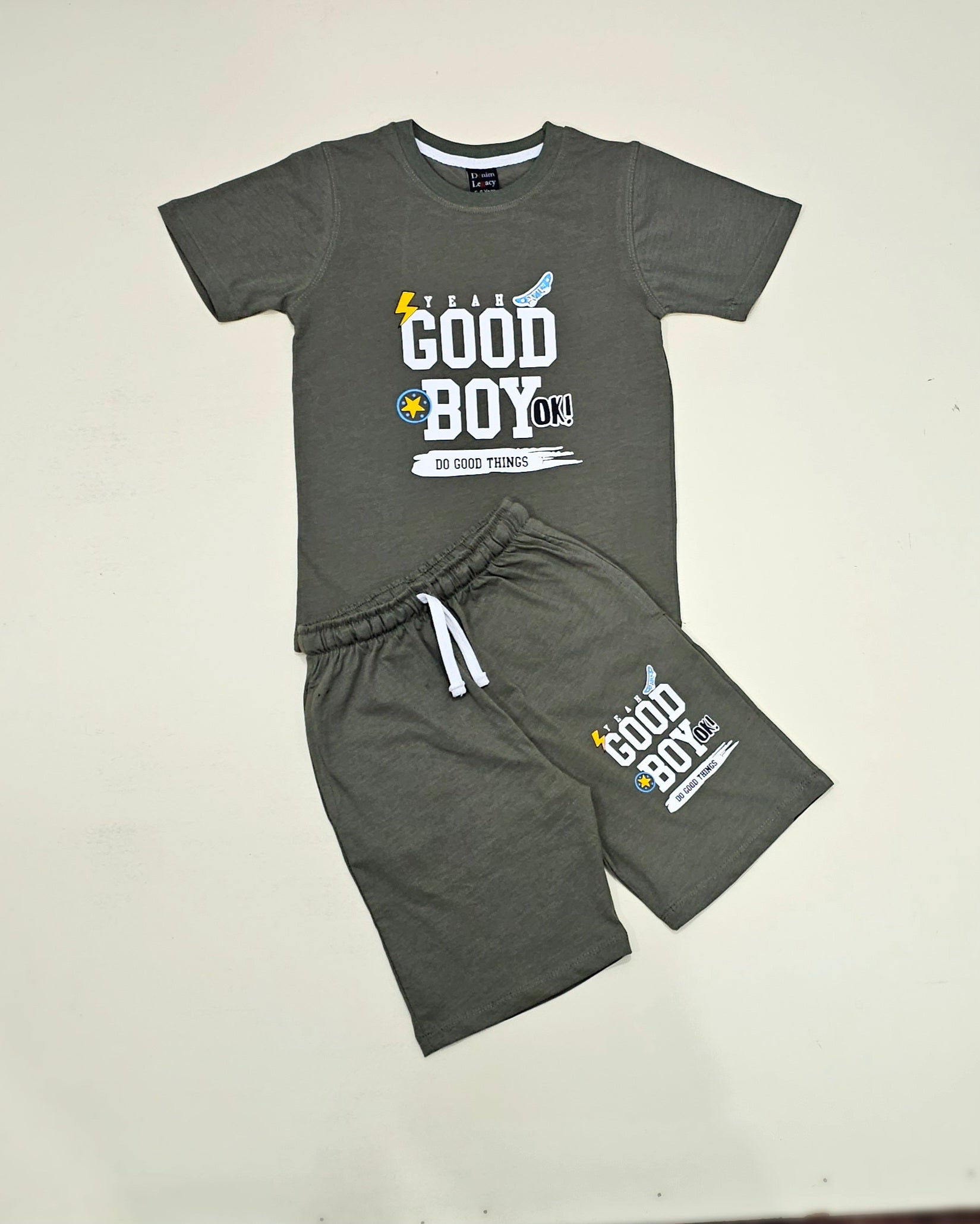Olive Green, Good Boy Boys Suit with Shorts in Cotton jersey fabric.
