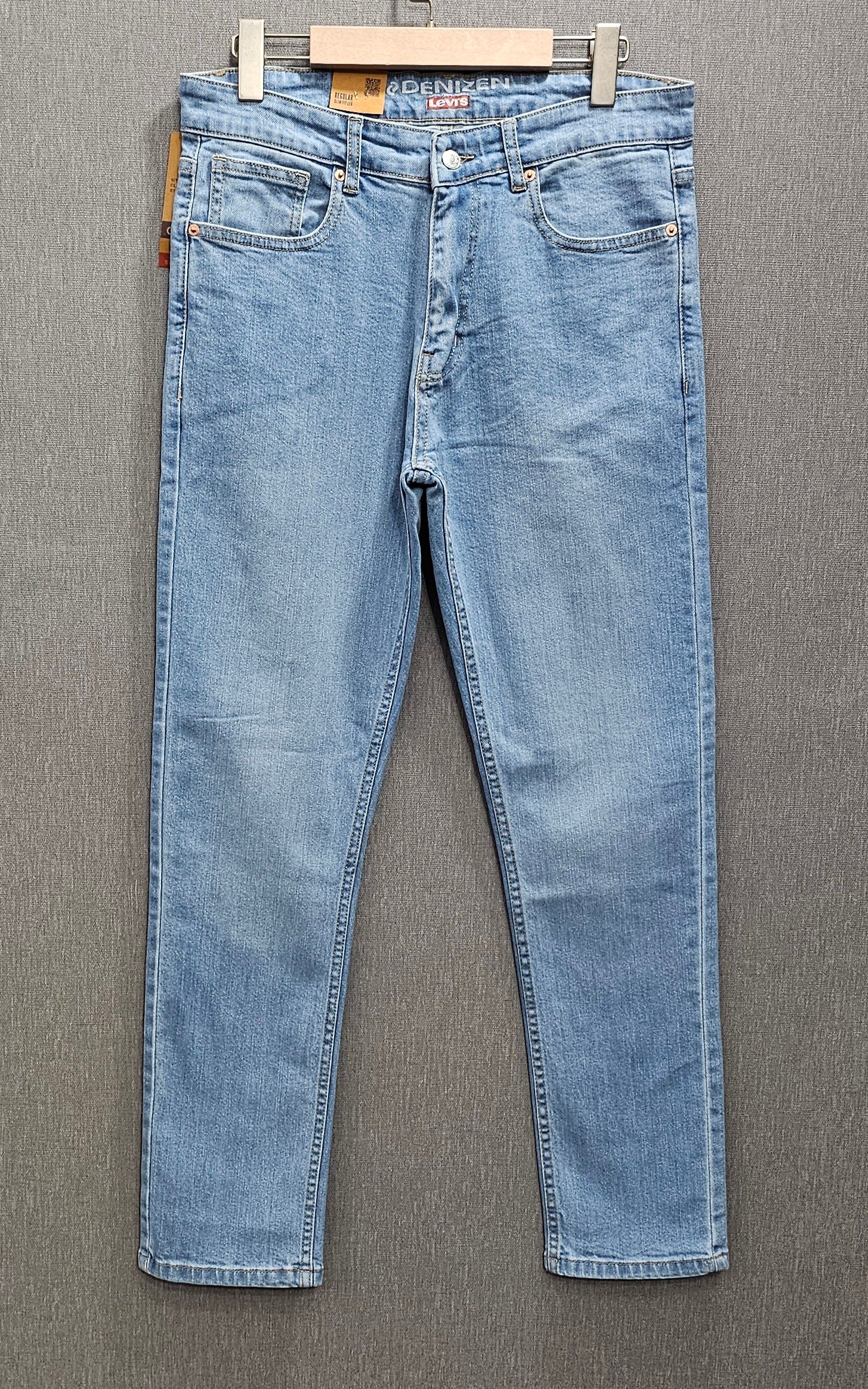 Mens Regular Fit Jeans, soft comfortable Stretch Denim Fabric, Sky Blue colour.