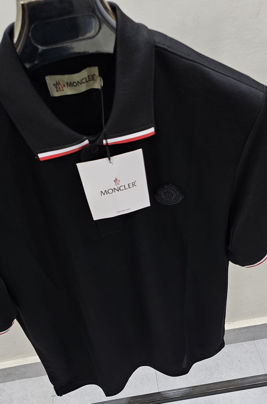 Mens moncler polo sale hotsell