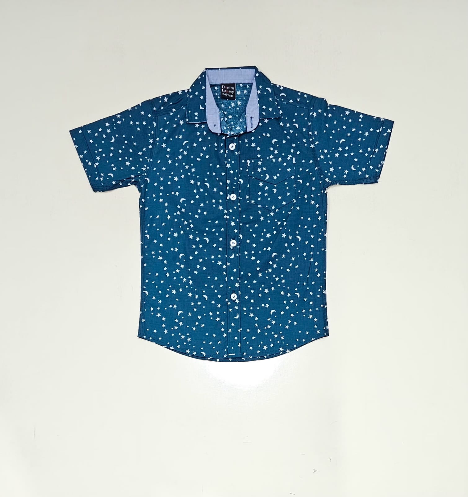 Taurquise & White print Boys Half Sleeve Casual Shirts