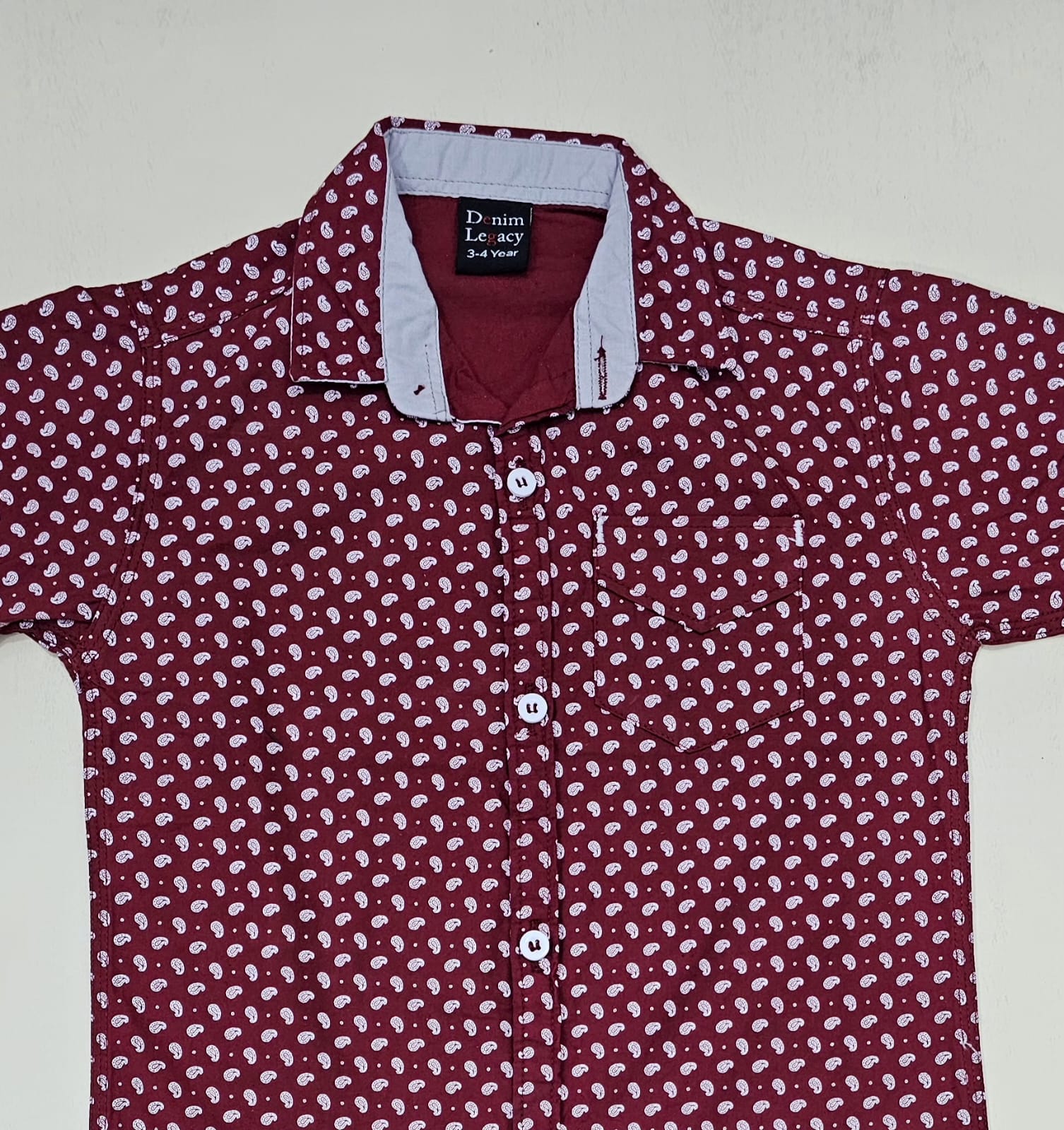 Maroon & White print Boys Half Sleeve Casual Shirts
